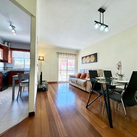 Апартаменти Lujoso Piso Centro Aparcamiento Privado, Terraza & Ac Малага Екстер'єр фото
