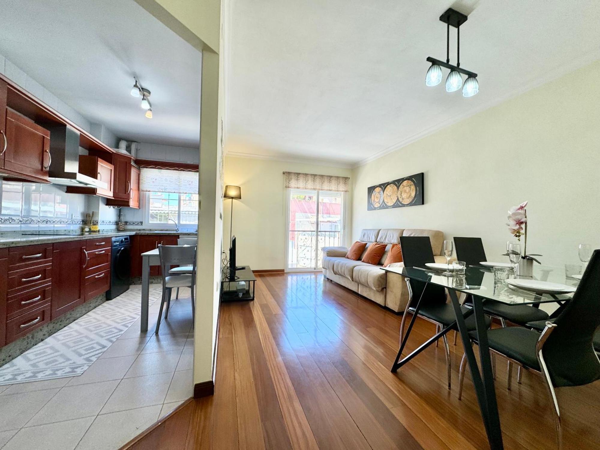 Апартаменти Lujoso Piso Centro Aparcamiento Privado, Terraza & Ac Малага Екстер'єр фото