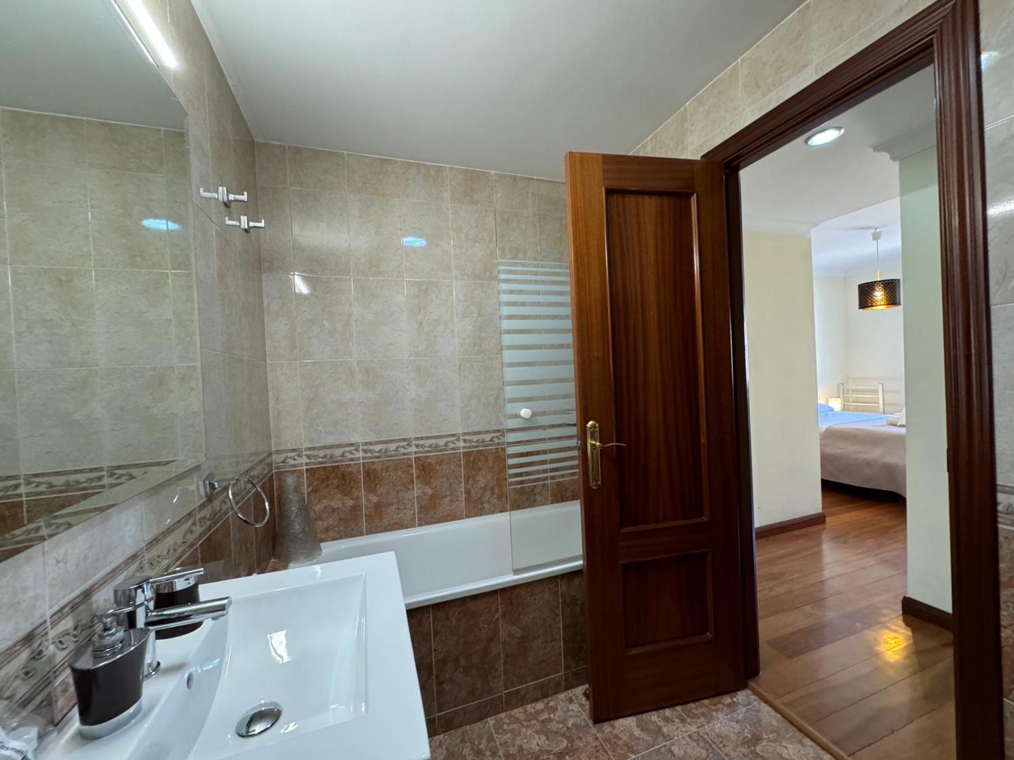 Апартаменти Lujoso Piso Centro Aparcamiento Privado, Terraza & Ac Малага Екстер'єр фото